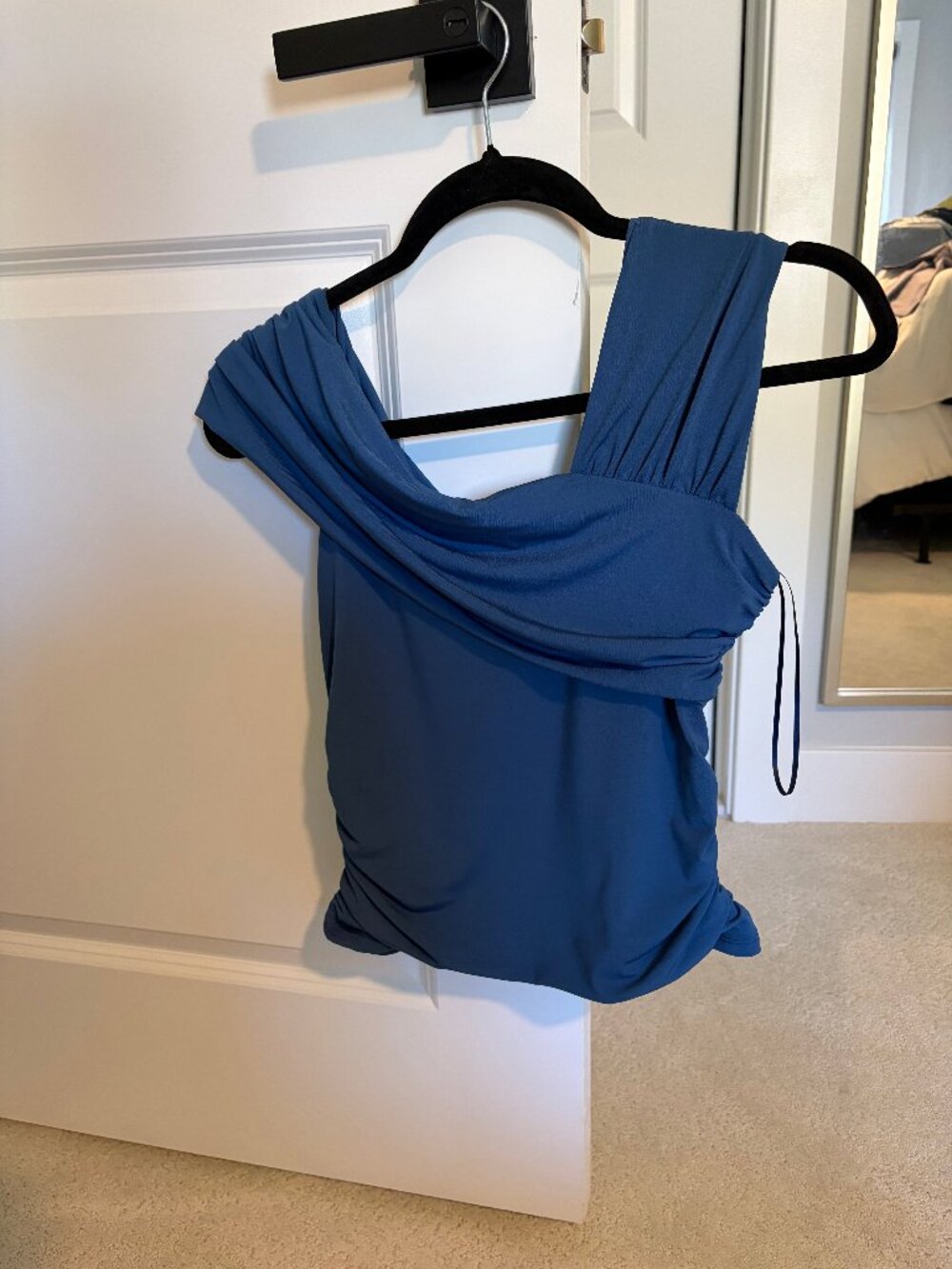 Abercrombie & Fitch Off the Shoulder Blue Fitted Crop Top Size Medium